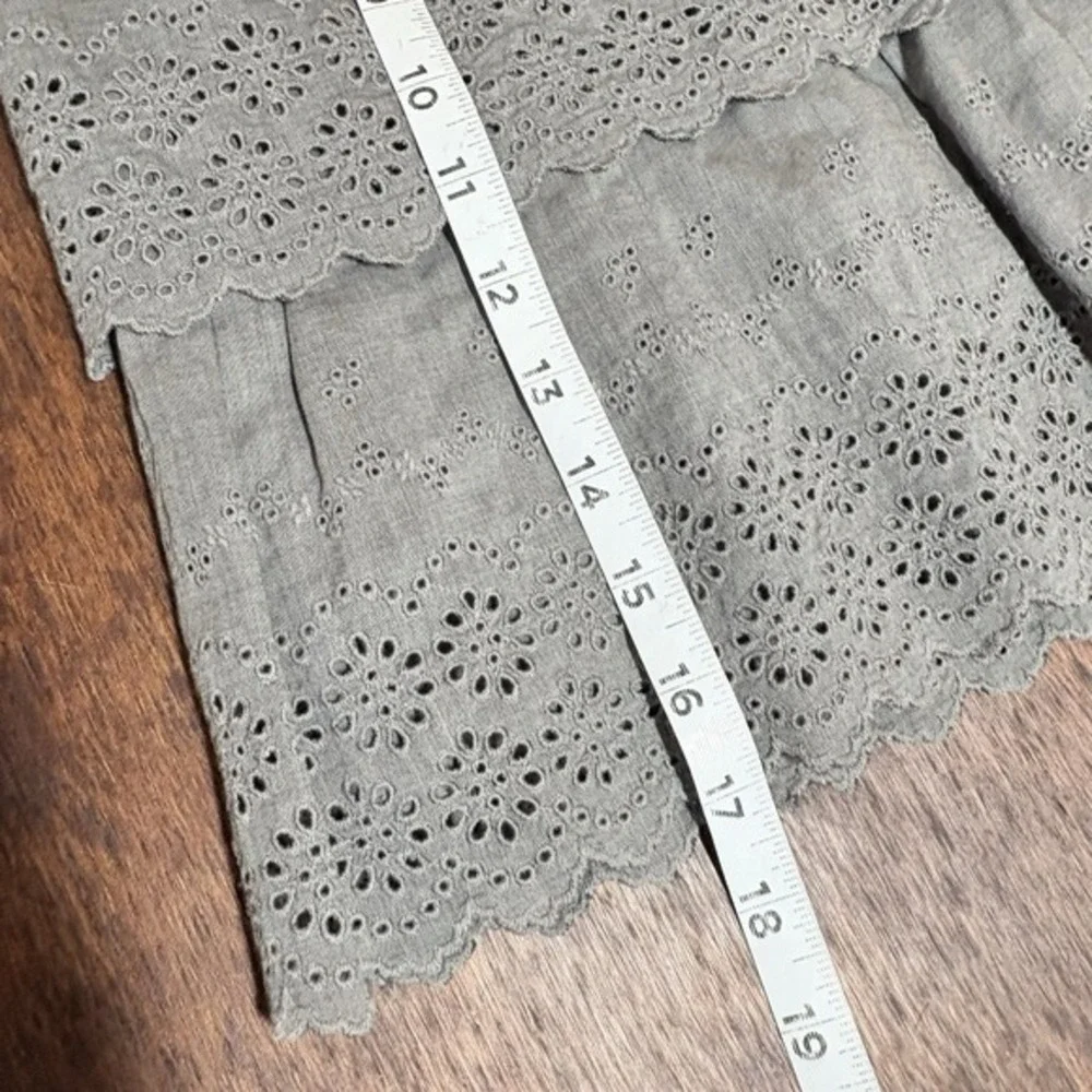J Crew Eyelet Tiered Mini Skirt‎ Size 4 Scalloped Hem Coquette Coastal Beach Y2K